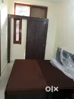 A room fully furnish apt. wid WIFI near metro, bharti/Surajmal colage