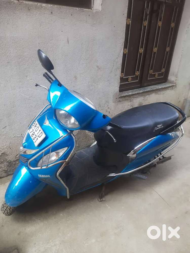 Scooter in full condition less than 10k km driven