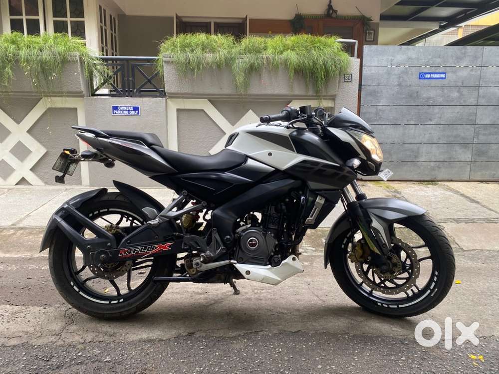 Im Selling My NS 200,