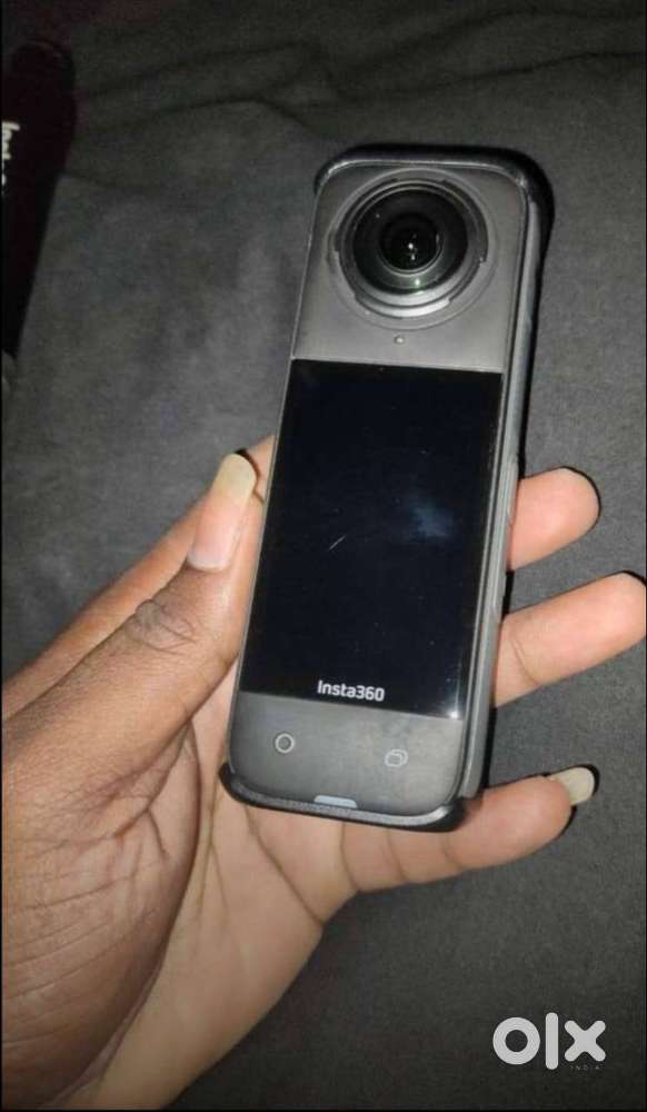 INSTA 360 4