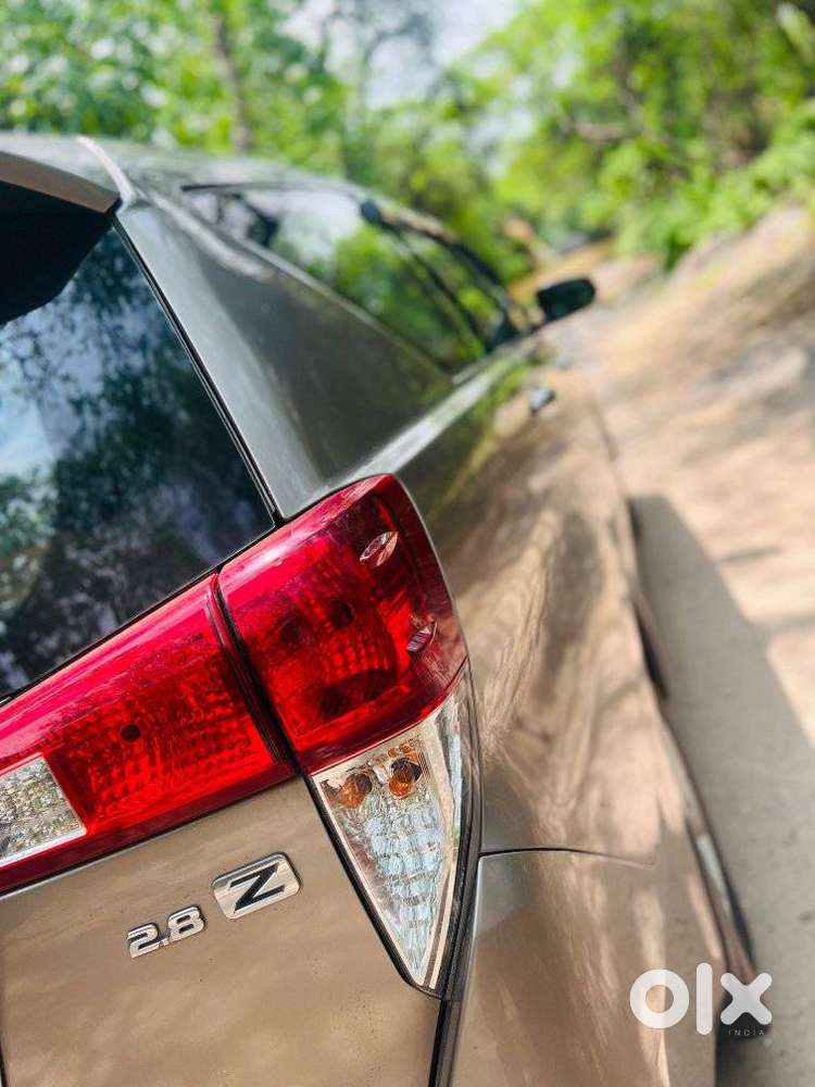 Toyota Innova Crysta 2.8Z Automatic, 2017, Diesel