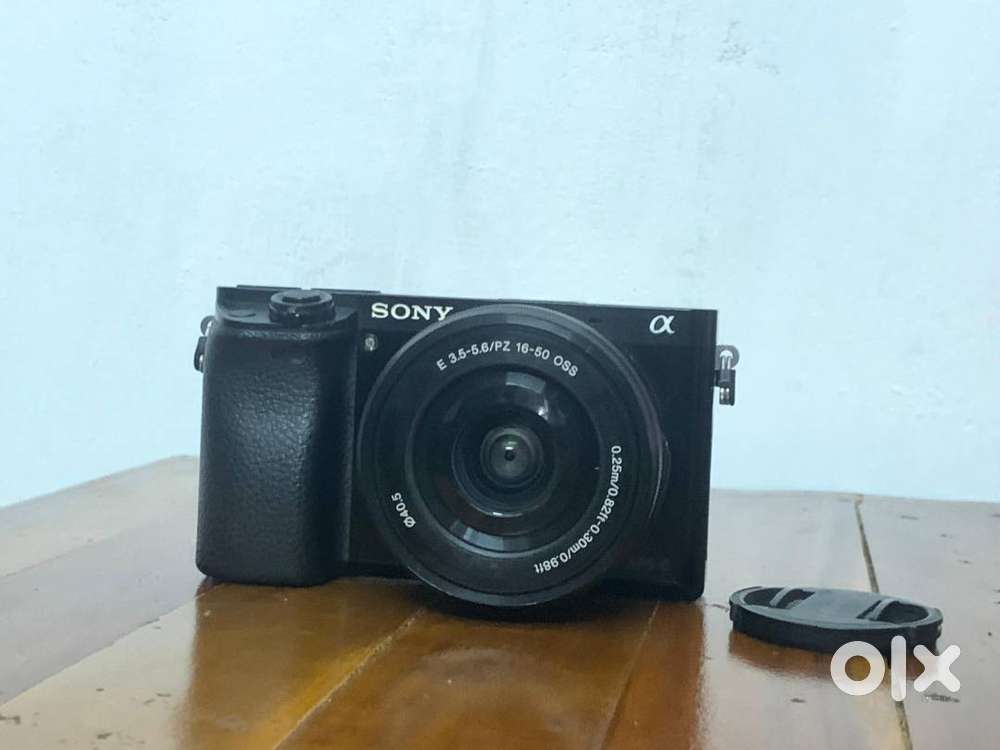 Sony a6000 Mirrorless camera
