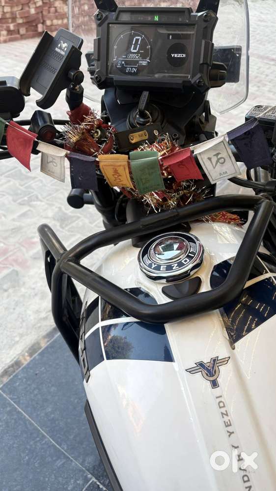 Sale New Yezdi Adventure