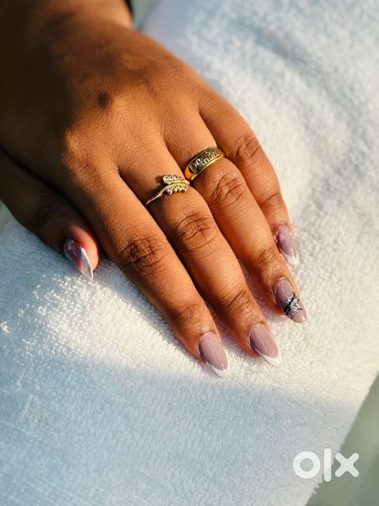 Nail staff needed
