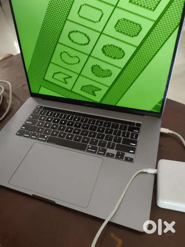 MacBook pro intel i9