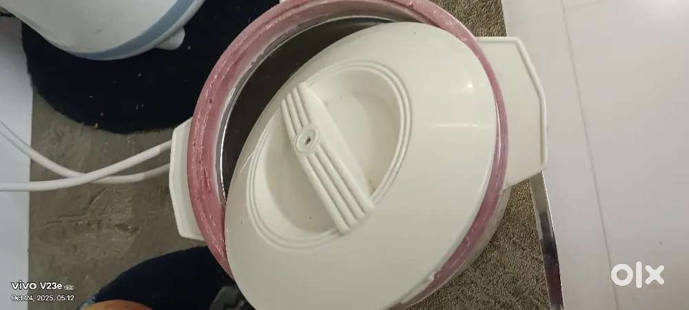 Cassrole for hot roti