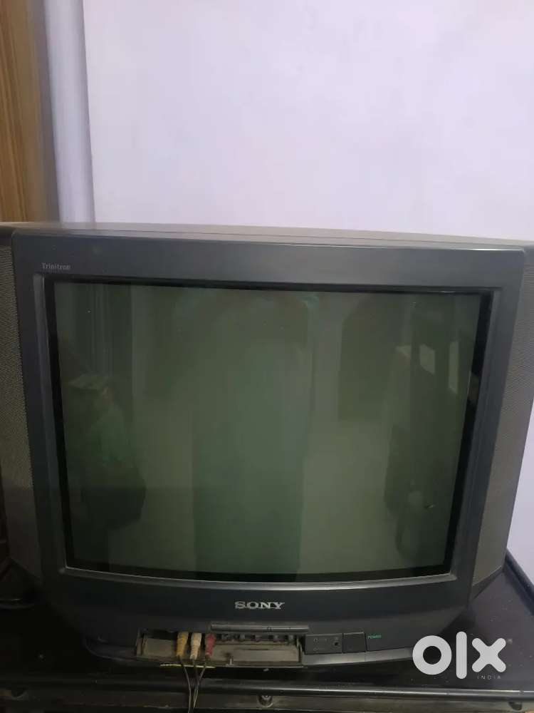 Sony triton colour tv