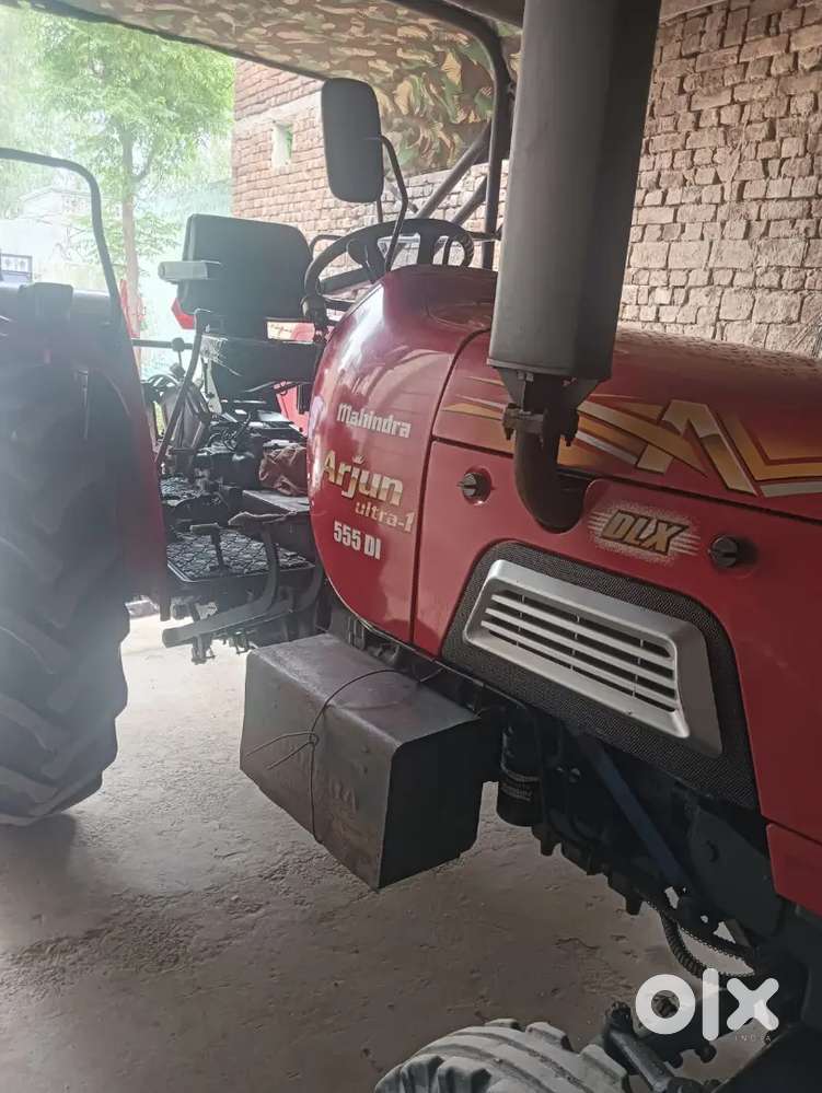 Mahindra arjun tractor