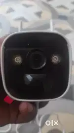 Cctv cams installation person