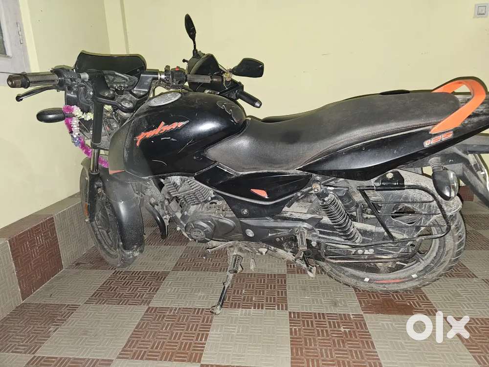 Bajaj Pulsar 125 for Sale in Oxle - Low Mileage, Excellent Condition