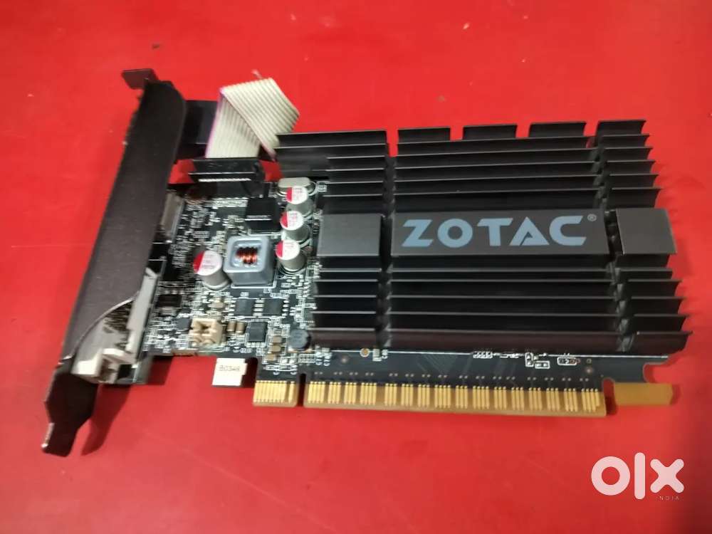 zotac gt730 2 gb ddr5 graphic card perfect working and new looking