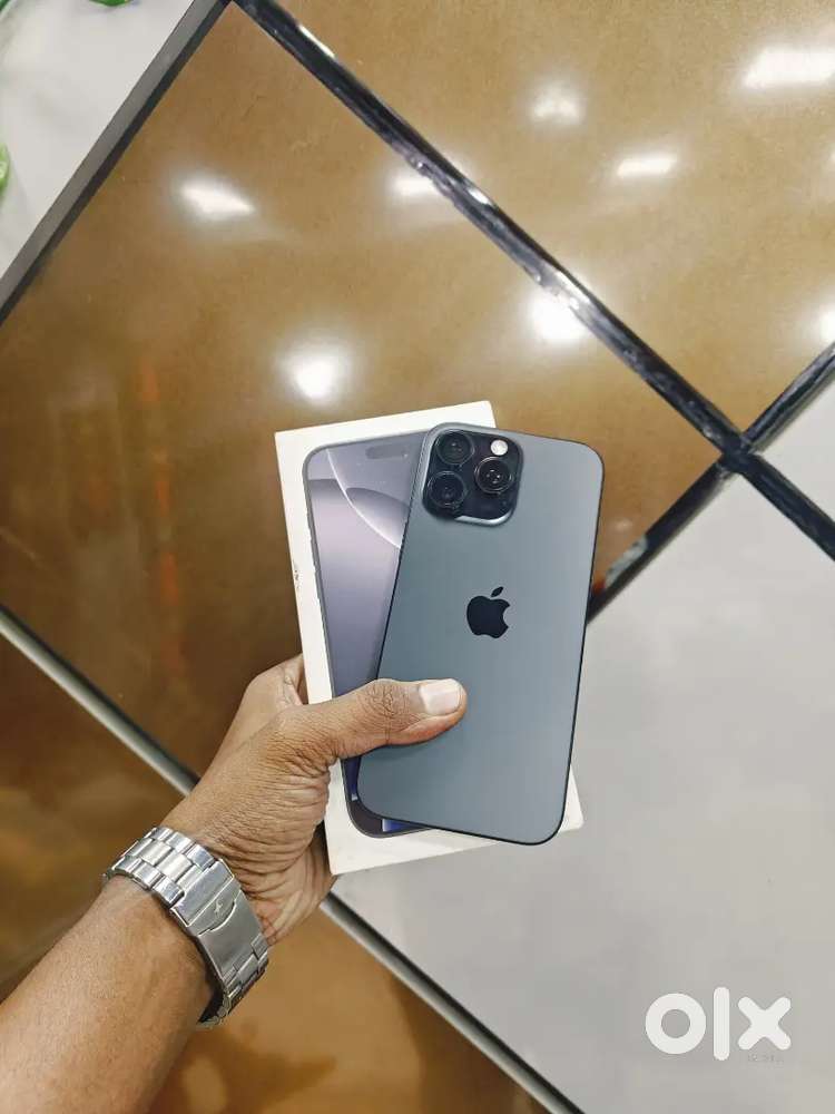 Iphone 16 Pro Max 5G (256Gb)..100% Battery..2 Month Warranty..