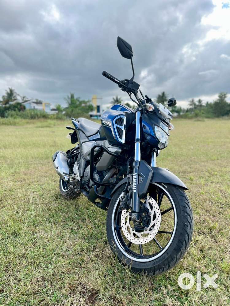 Yamaha fzs v3