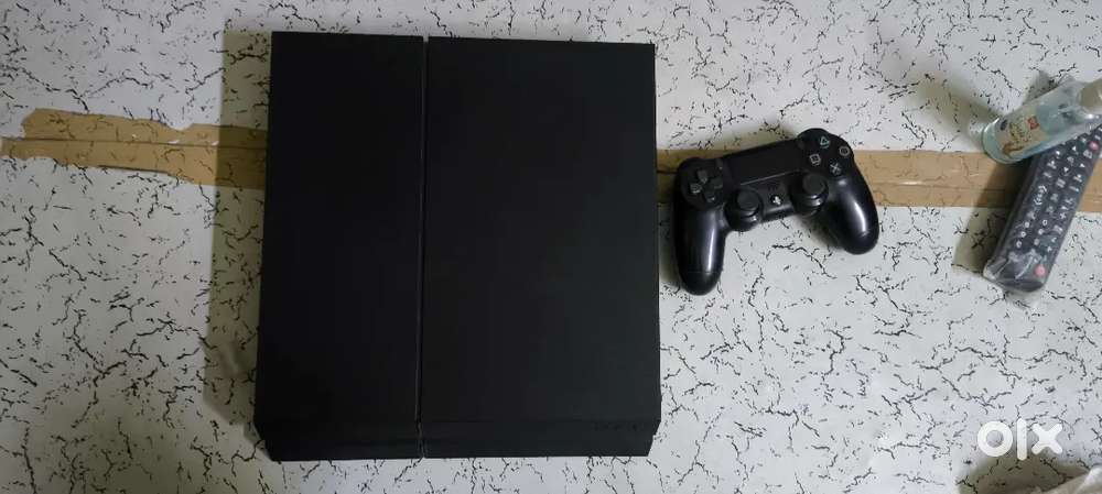 PS4 Fat Model 1TB