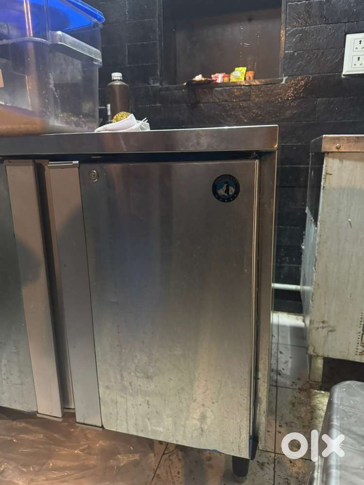 Working table 2 door fridge - Hoshizaki