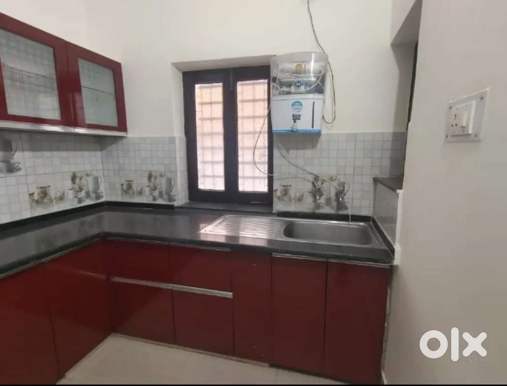 Duplex 266 Sq yard 6 BHK Kothi At Opp LIC Building