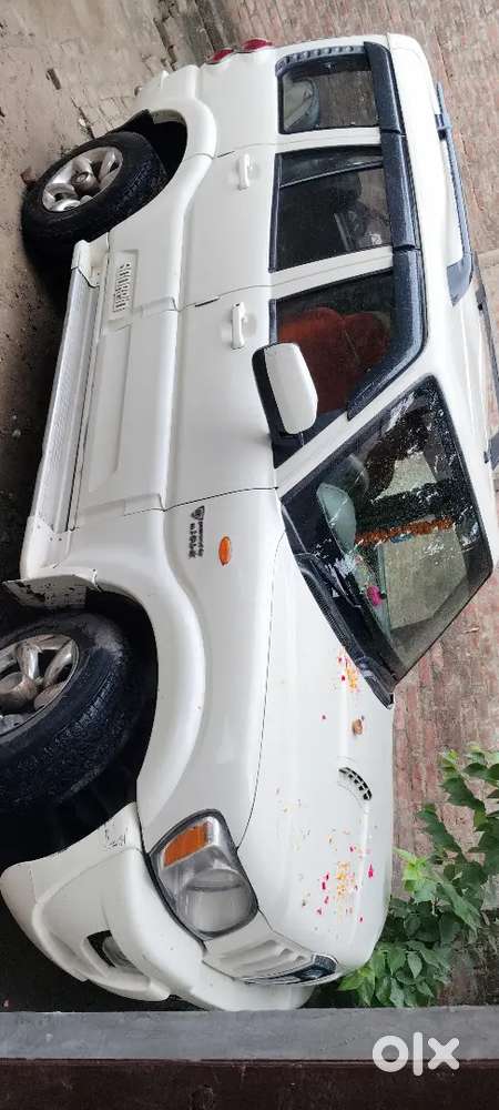 Mahindra Scorpio Classic 2011 Diesel 95000 Km Driven