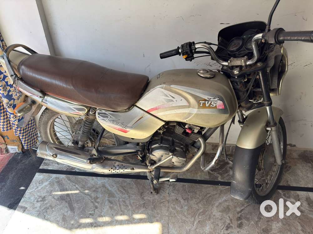 Tvs victor gx 2004 model.
