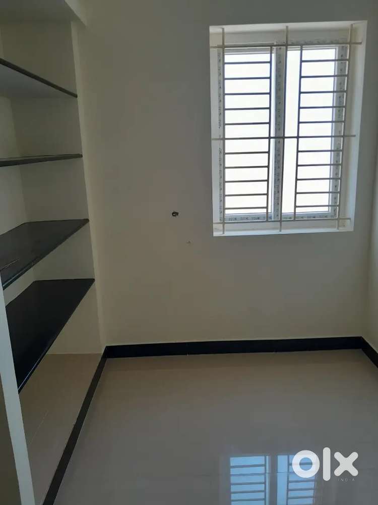2 BHK house for rent in Mohanur