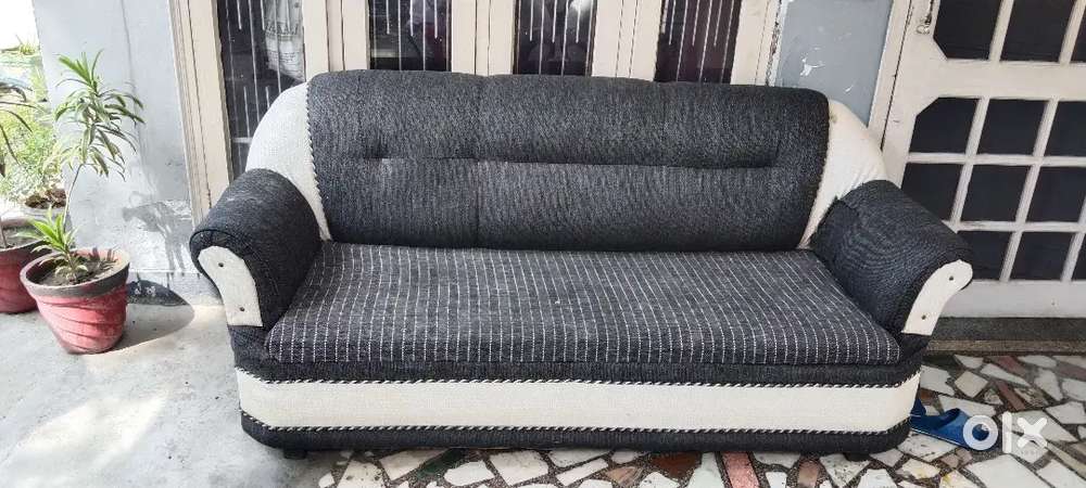 Sofa Good condition