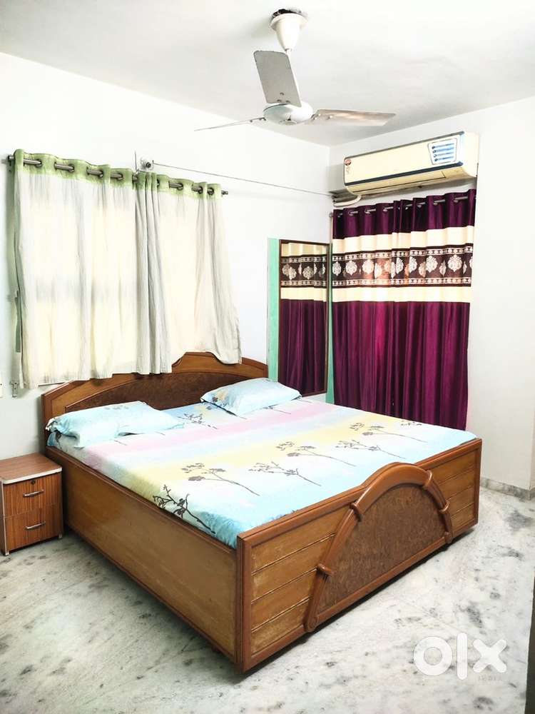 Requirment of 2 candidate