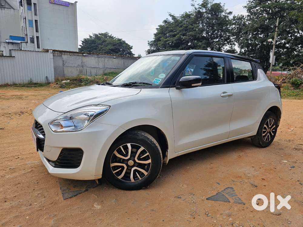 Maruti Suzuki Swift AMT VXI, 2022, Petrol