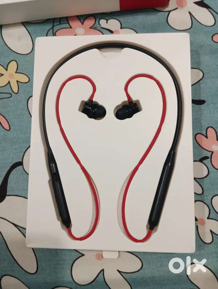 Boat Airdopes 148 and oneplus bullets wireless z2