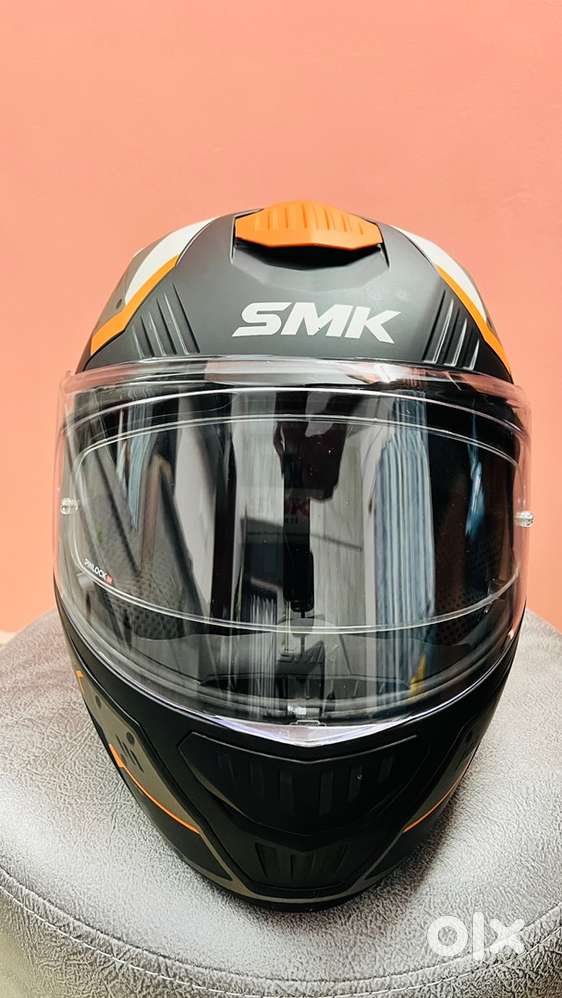 SMK Gullwing Teker Helmet