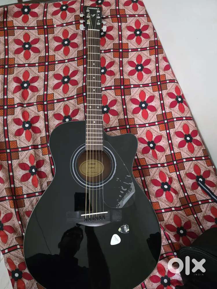 Yamaha Guitar