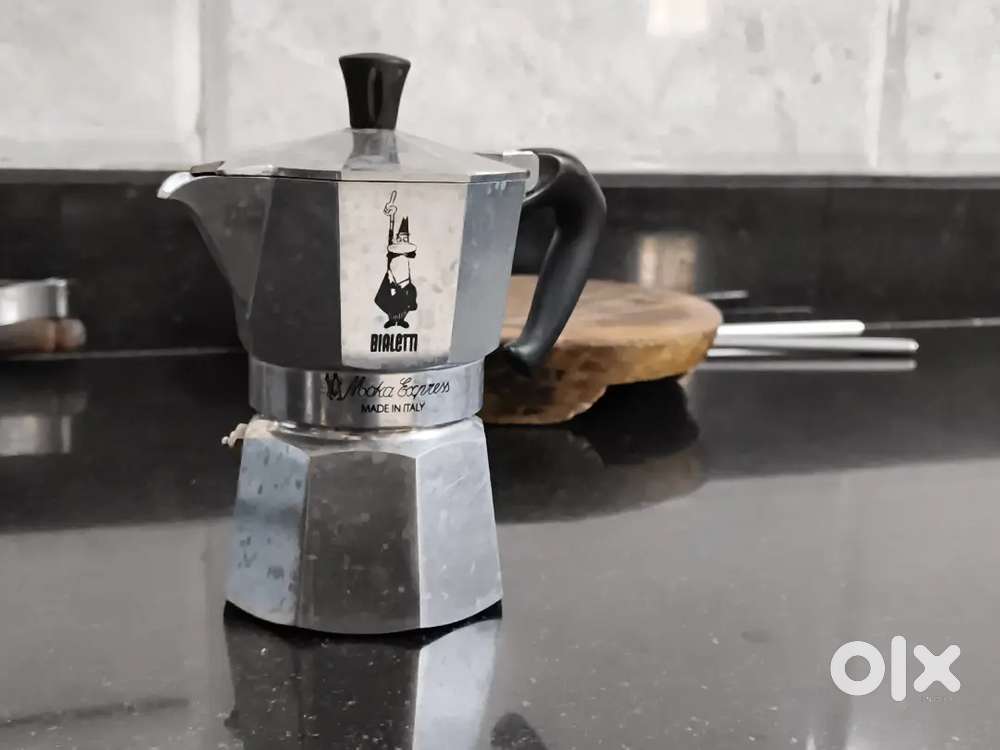 Moka pot, 3 cup, Bialetti (Made in Italy)