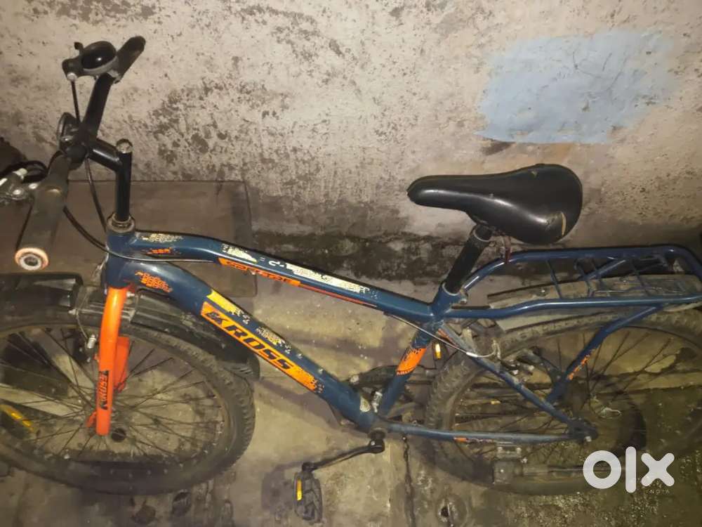 Cycle best cycle kross brand red and purple