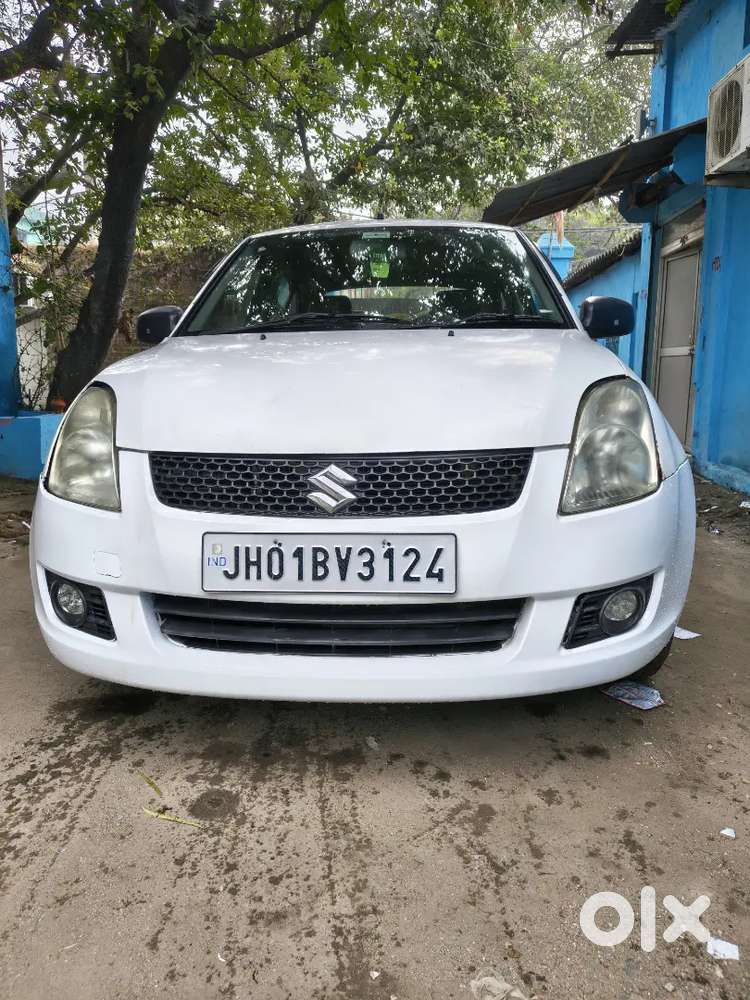 Maruti Suzuki Swift Dzire 2015