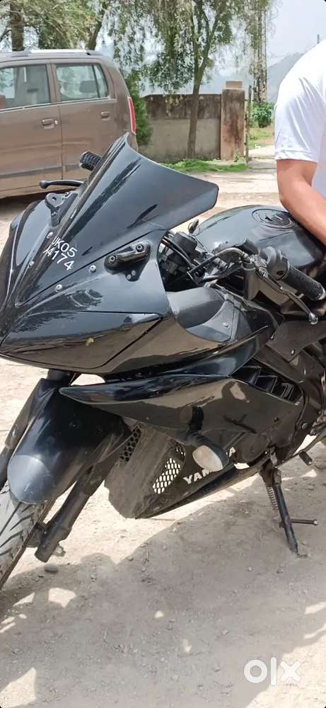 R15 Finest Condition,Very Attractive.well maintaind