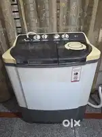 LG 8kg semi-automatic top load washing machine