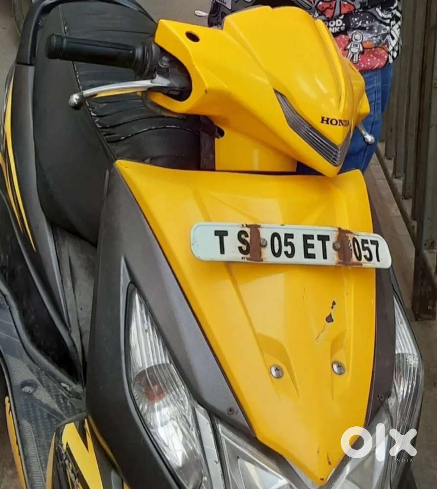 Good condition.     Rahen pe rakhna hy 1 month ke liye