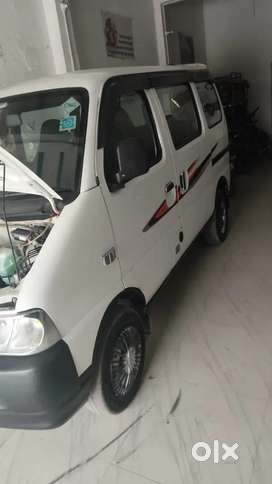 Maruti Eeco CNG petrol