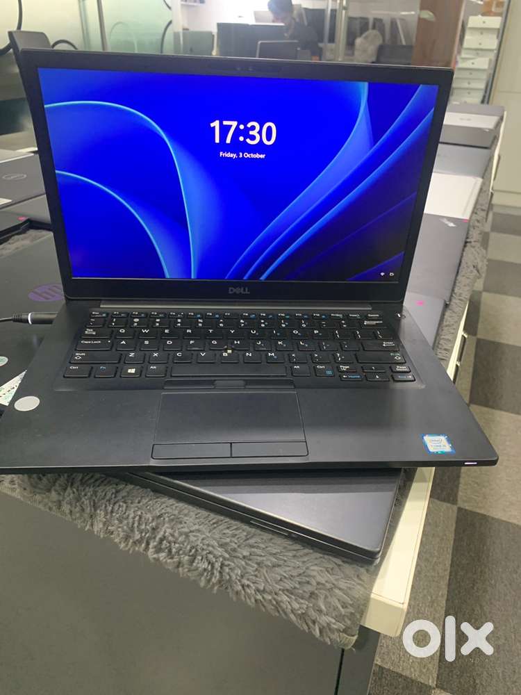 Dell latitude 7490/14inch/Core i5/8th gen/8GB/256GB SSD/With warranty
