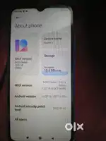 Real me 6      4gb ram/ 64 gb storage