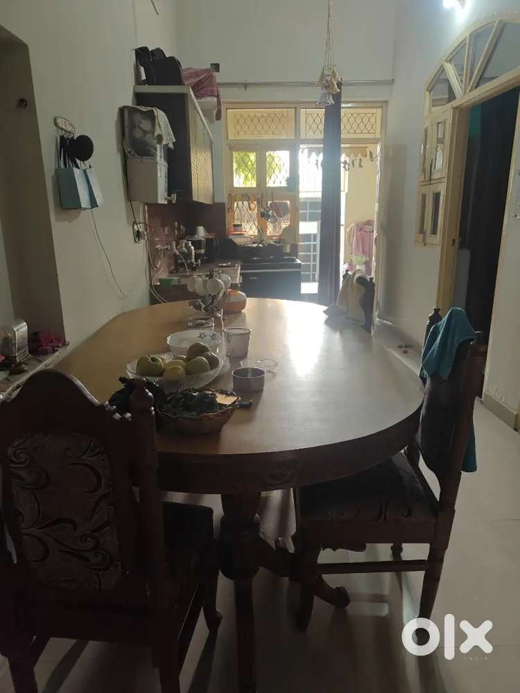 Dining Table with 3 chairs