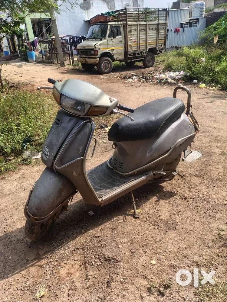 He Scoterr bechana he muje dusri gadi lena he isliye bhout hi achi he