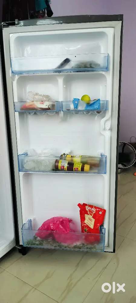 Samsung fridge - 1 year and 10 months old