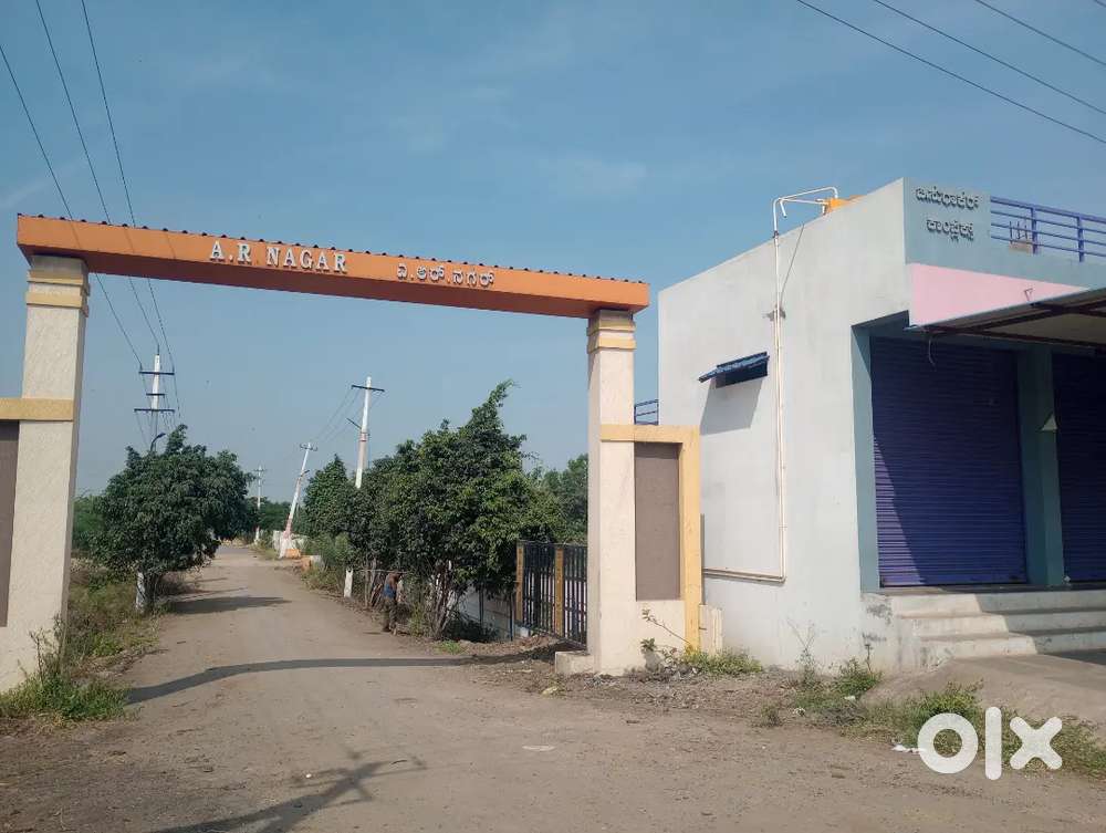 4000 sqft site sale price 2500/sqft