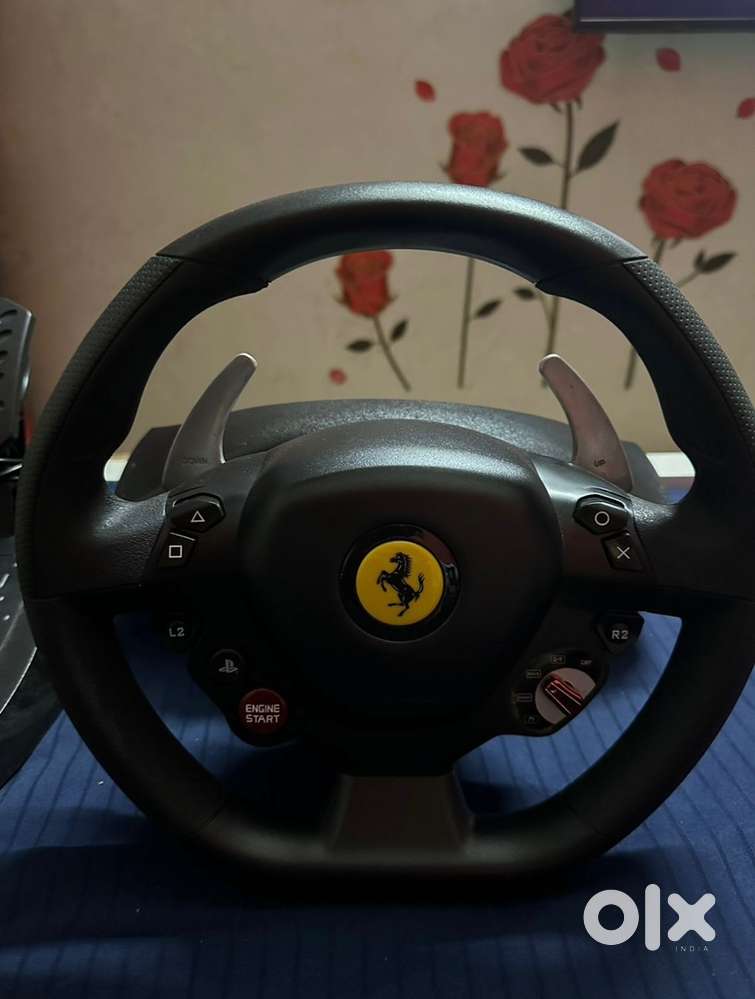 PS4 driving wheel thrustmanster T80 ferrari edition