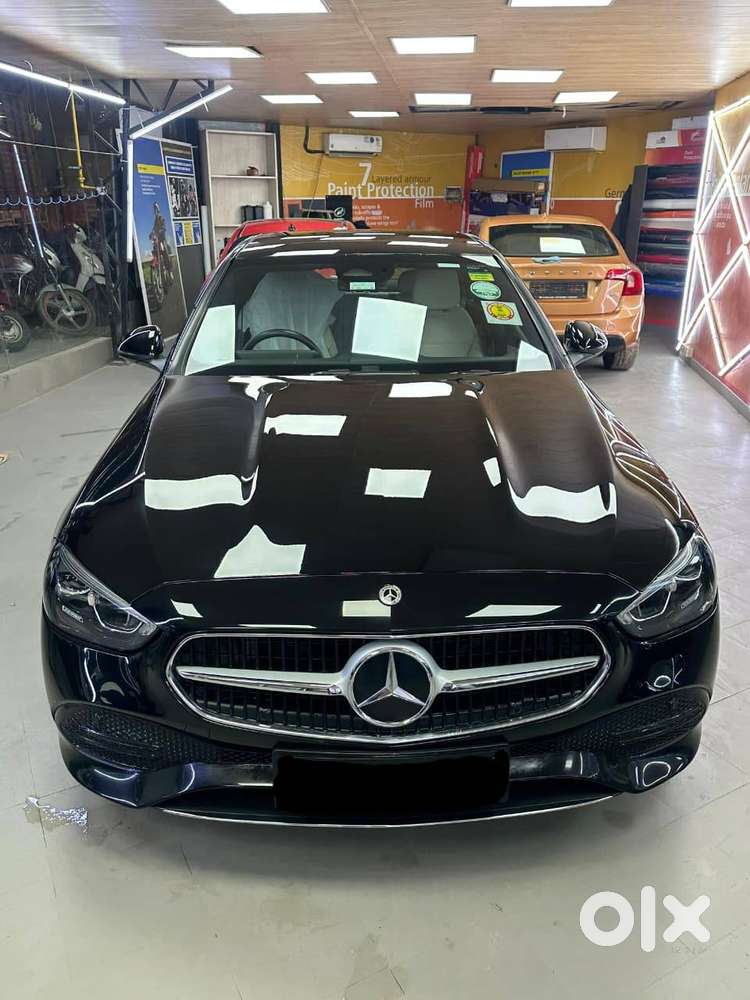 Merc C 220D: Nov2022: First Owner: UP16: Under Warranty: