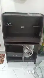 Computer table