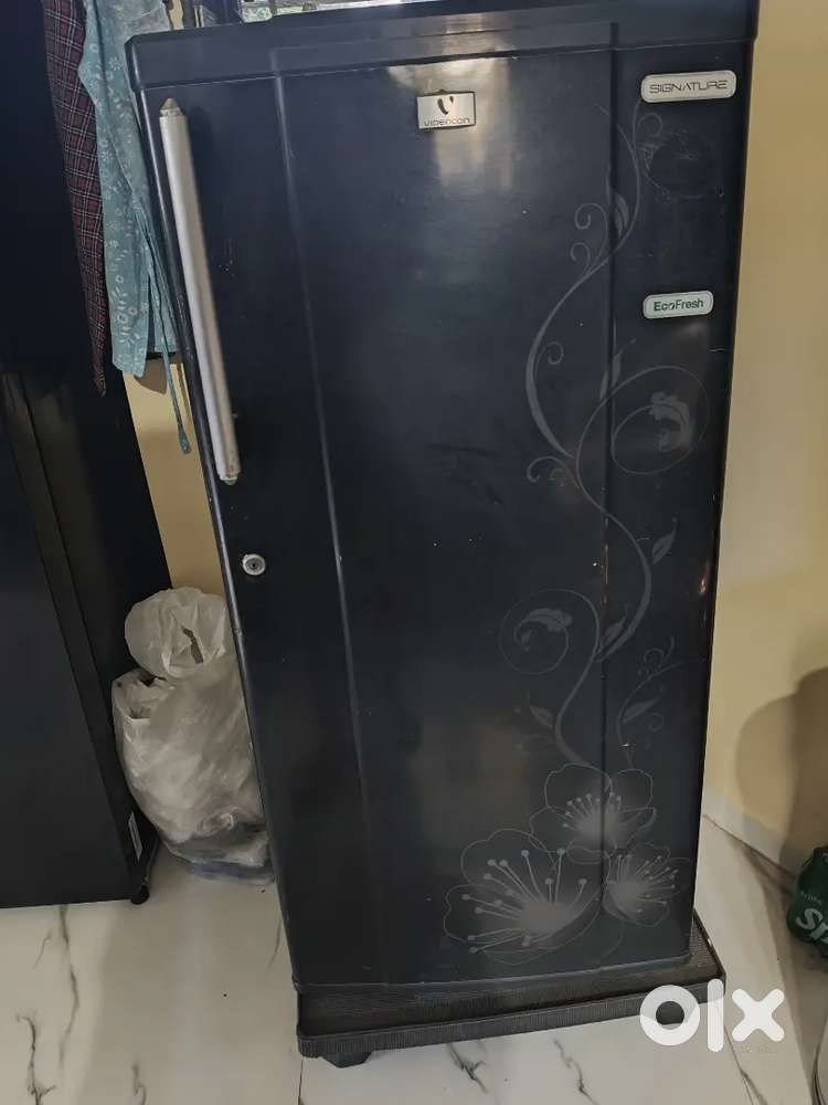 Videocon refrigerator  Good for family of 4
