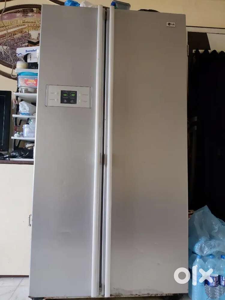 Fully working fridge, Lg side by side dore 650 ltr