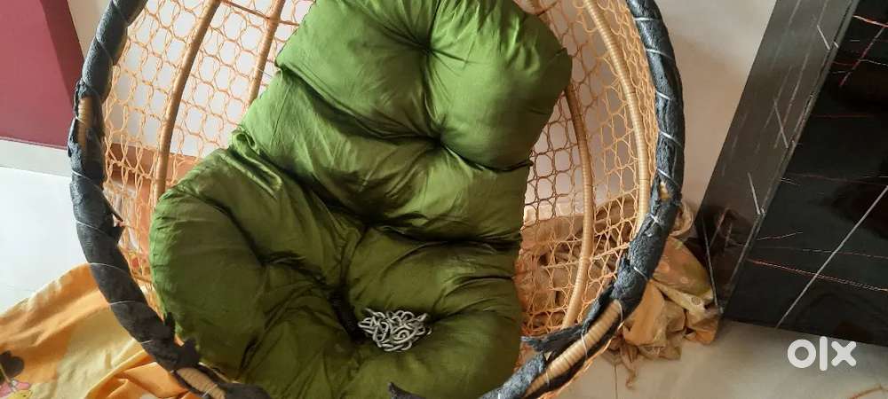 Hanging Swing Chair with Cushion .