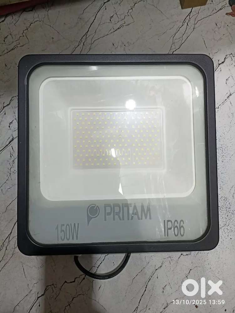 Pritam company flood light (150 watt)ip66