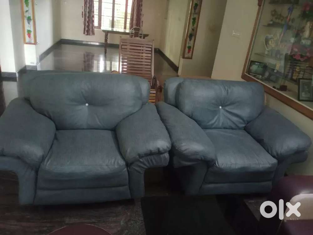Sofa ( furniture )